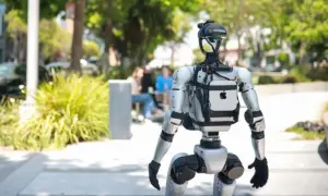 Công ty Mỹ tạo hệ điều hành cho robot hình người Trung Quốc