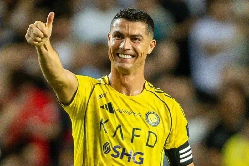 Được đáp ứng hai yêu sách, C.Ronaldo ngừng đình công ở Saudi Arabia