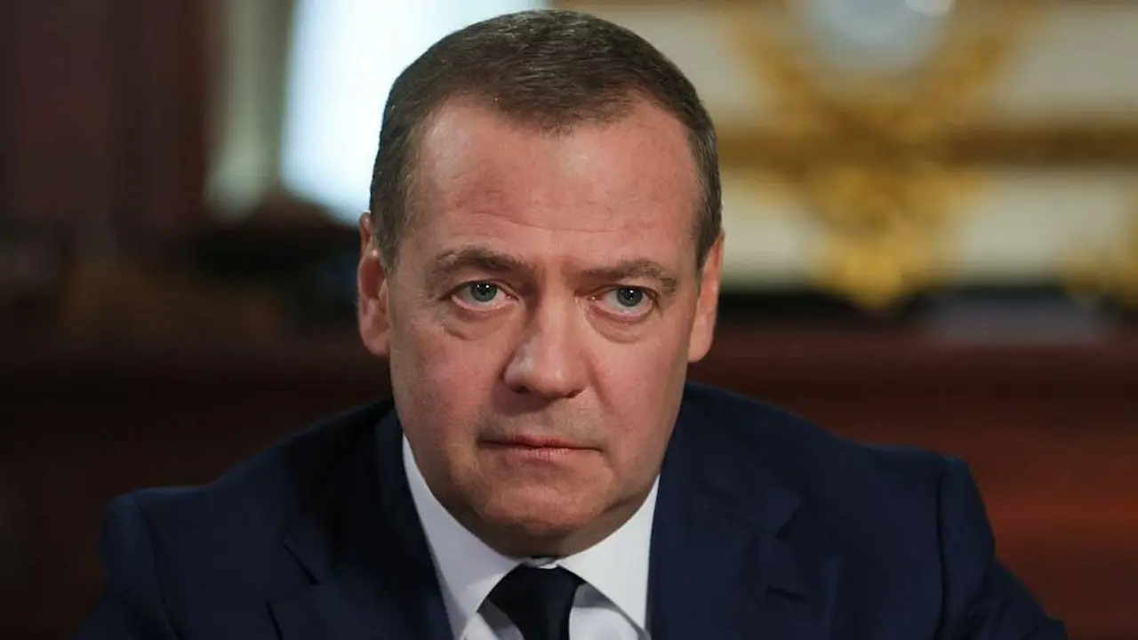 Ông Medvedev: Căn cứ Mỹ không thể bảo vệ các nước Vùng Vịnh